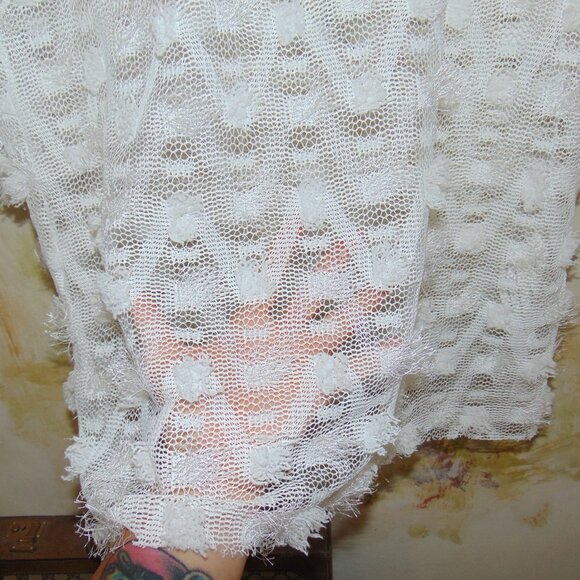 Zara Collection Top Womens Large White Mesh Furry Accent Lagen Look Chevron - Picture 4 of 7